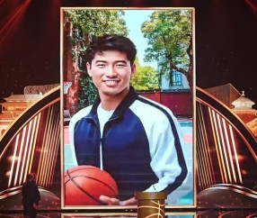 赵探长：CBA名人堂引用AI技术 还原李汉亭球员时期的样子